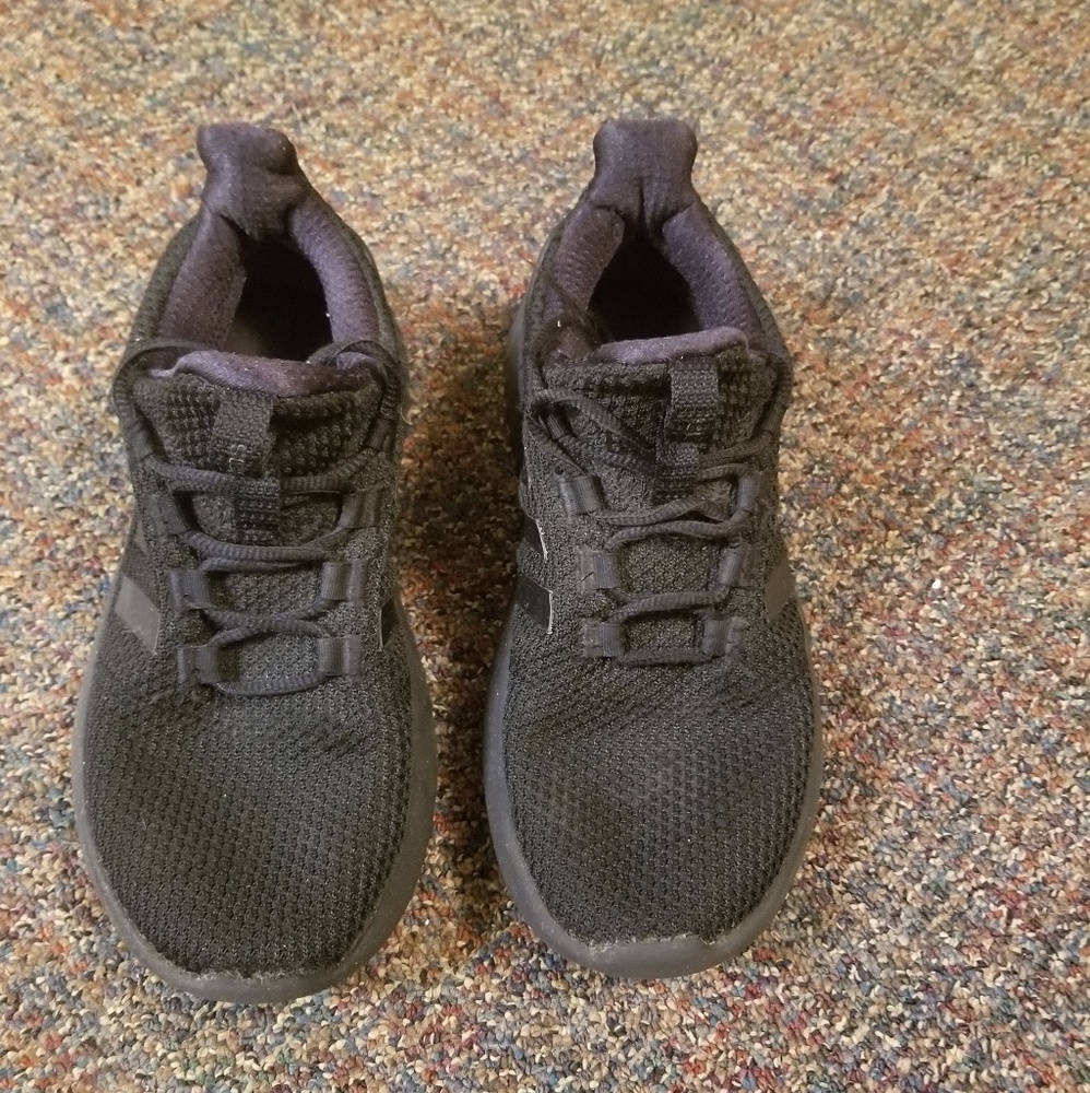 Adidas Youth Cloudfoam Running Shoes Size 5